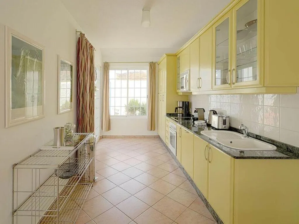 Sol 18 Comfortable Holiday Residence La Pared  Βίλα